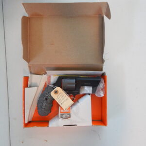 Taurus 856 38 Spc. w/SPC Grips