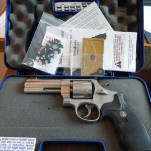 NEW Smith & Wesson Model 625-8 45 acp